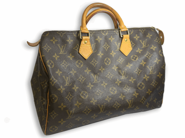 Louis Vuitton Speedy 35 in Monogram, Canvas